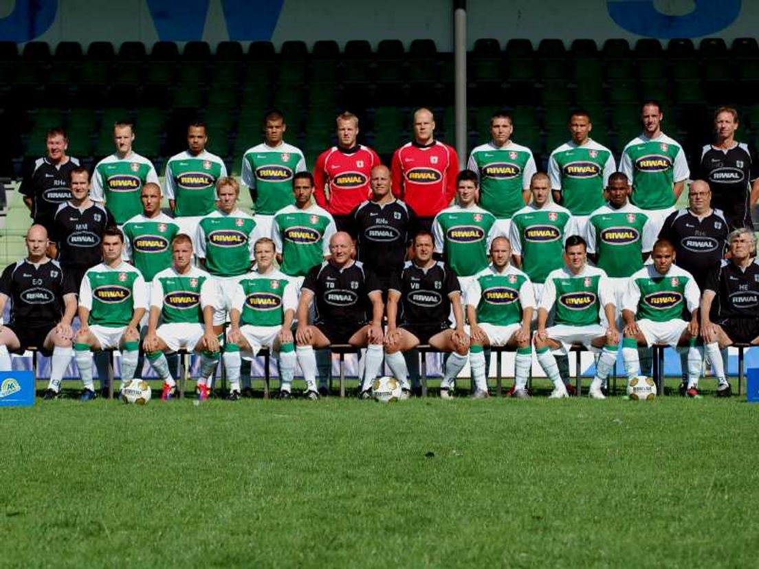 2011-elftalfoto-fc-dordrecht