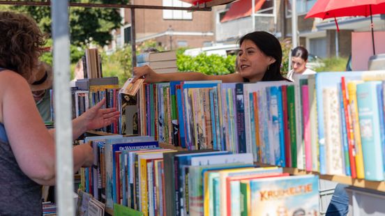 In Beeld: Deventer Boekenmarkt Nieuws