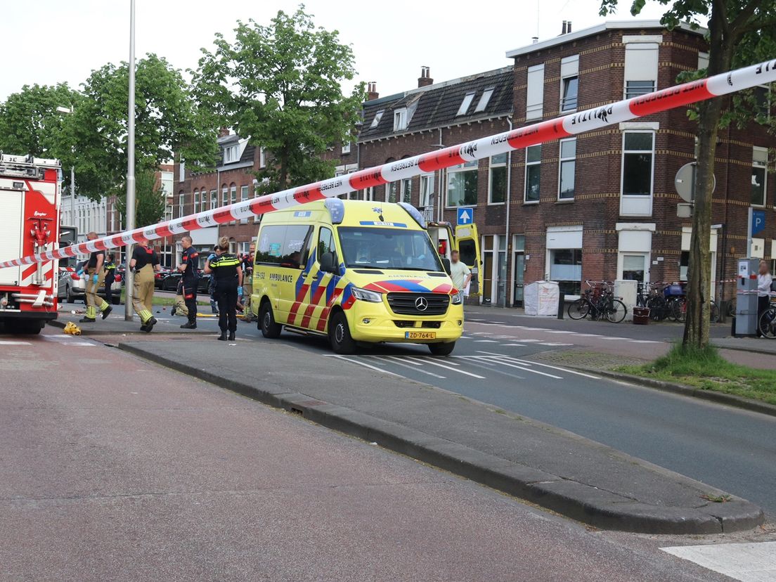 Fietser ernstig gewond door ongeluk met auto op Vleutenseweg in Utrecht