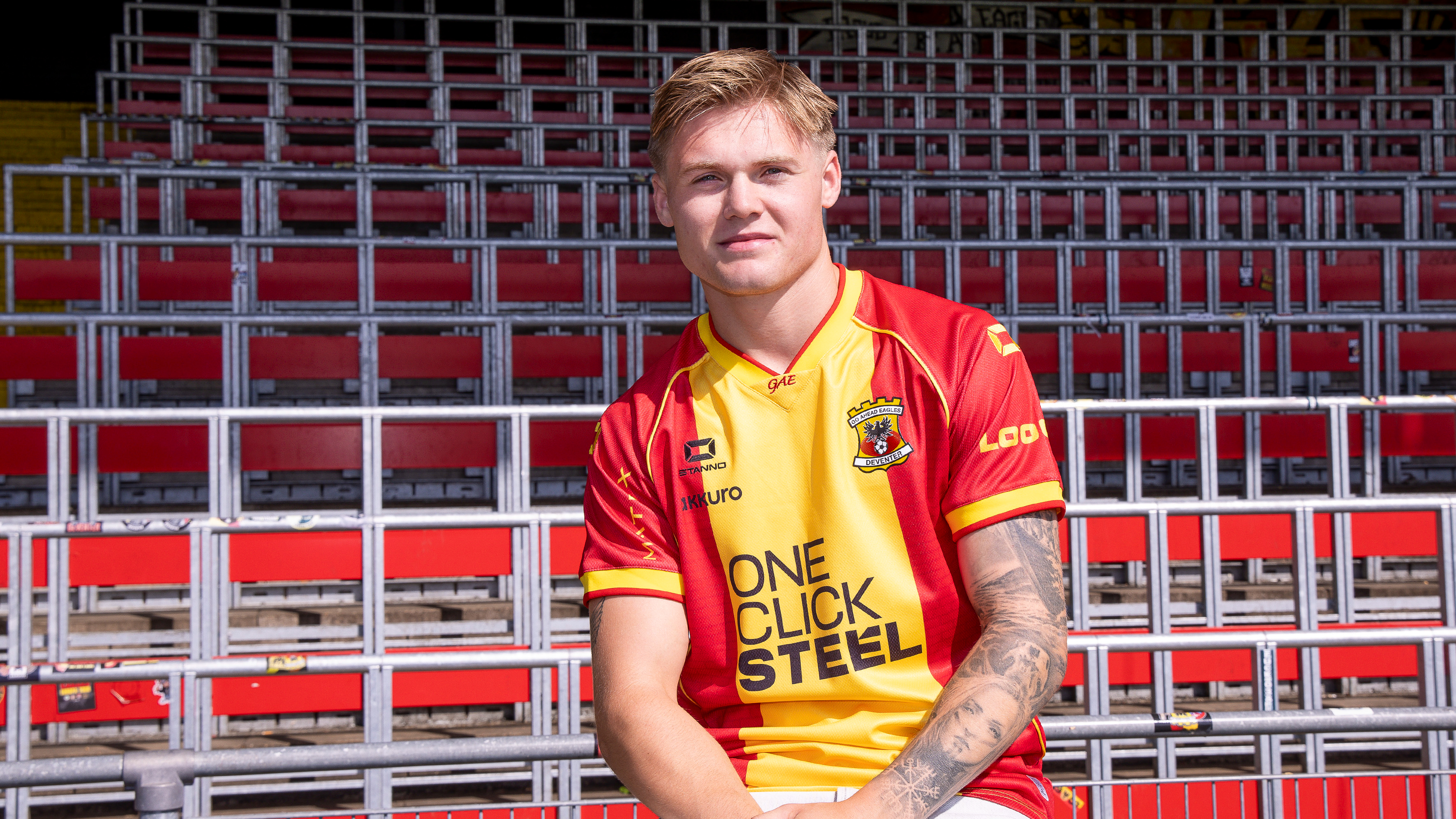 Na Galvez presenteert Go Ahead Eagles ook spits Erik Flataker