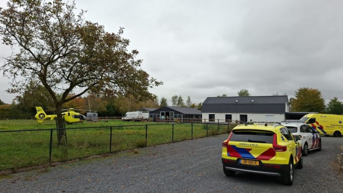 Persoon 'niet aanspreekbaar' aangetroffen in stal Venlo: traumahelikopter opgeroepen
