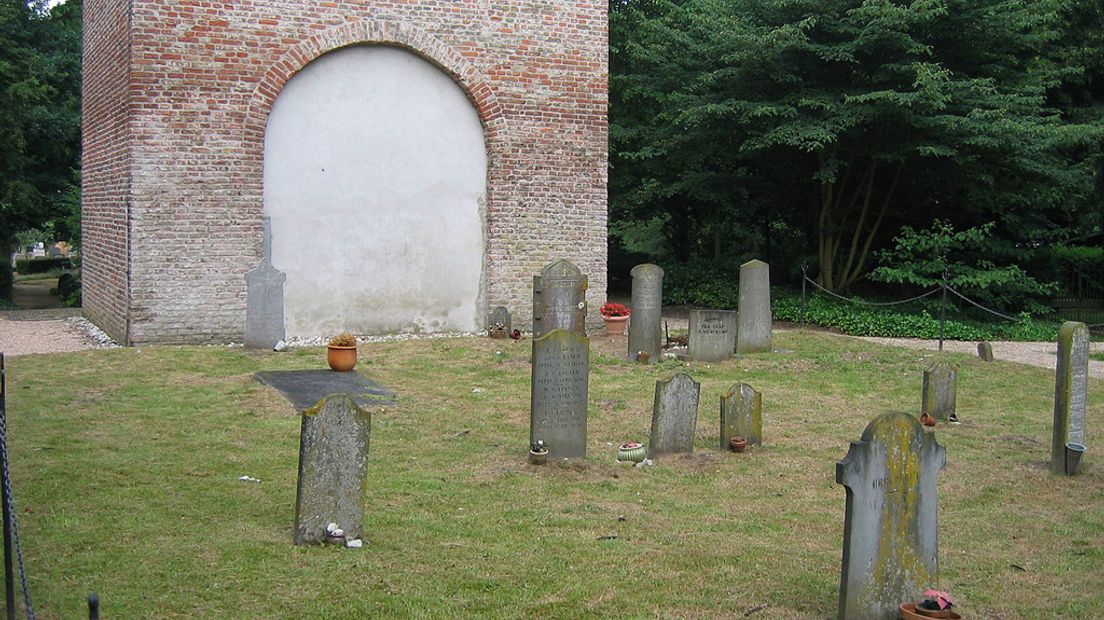 Ook de begraafplaats in Oud-Leusden is één van de huidige gemeentelijke monumenten.