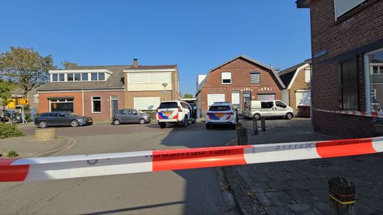 112 Nieuws: Schietincident in Enschede | Twee autos total loss na botsing in Rijssen. 112 Nieuws: Schietincident in Enschede | Twee autos total loss na botsing in Rijssen.