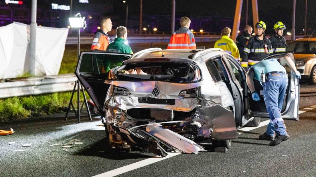 Bij een ongeluk op de A4 is een kind uit Zoetermeer omgekomen