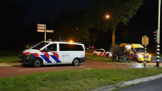 Vrouw gewond bij steekincident • vier voertuigen beschadigd