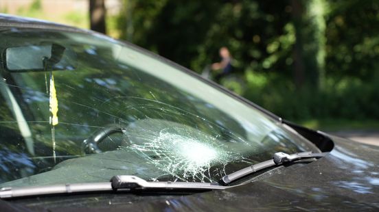 Na nachtelijk ongeval opnieuw botsing op weg Horst: scooterrijder gewond. Na nachtelijk ongeval opnieuw botsing op weg Horst: scooterrijder gewond.