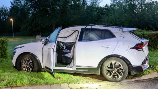 Brand in loods • auto crasht