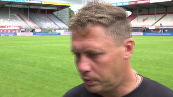 FC Emmen-trainer Menno van Dam: 'Ik haat verliezen'