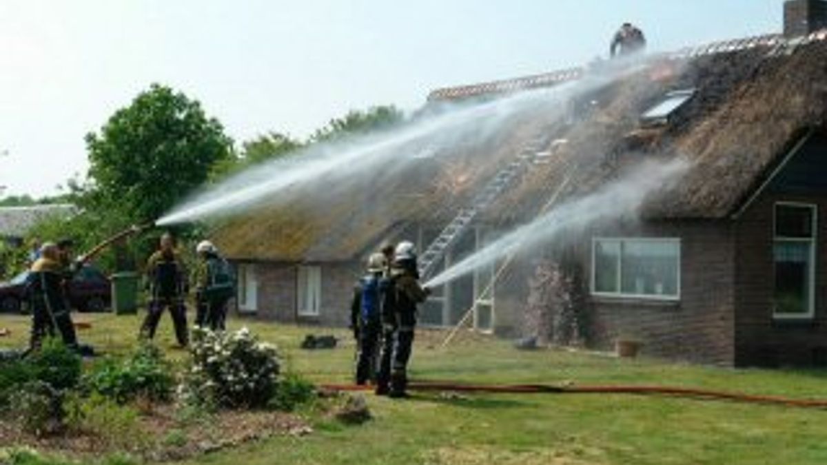 Brand in boerderij Koekange