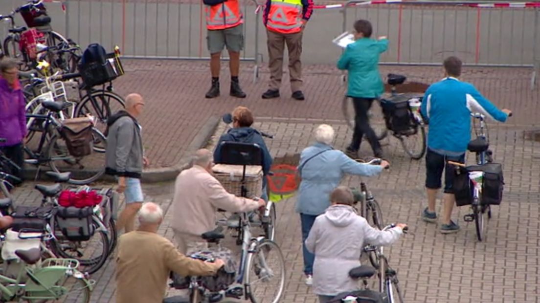 Uit onderzoek van de ANWB is gebleken dat meer dan een kwart van de Emmenaren zich onveilig voelt op de fiets (Rechten: archief RTV Drenthe)