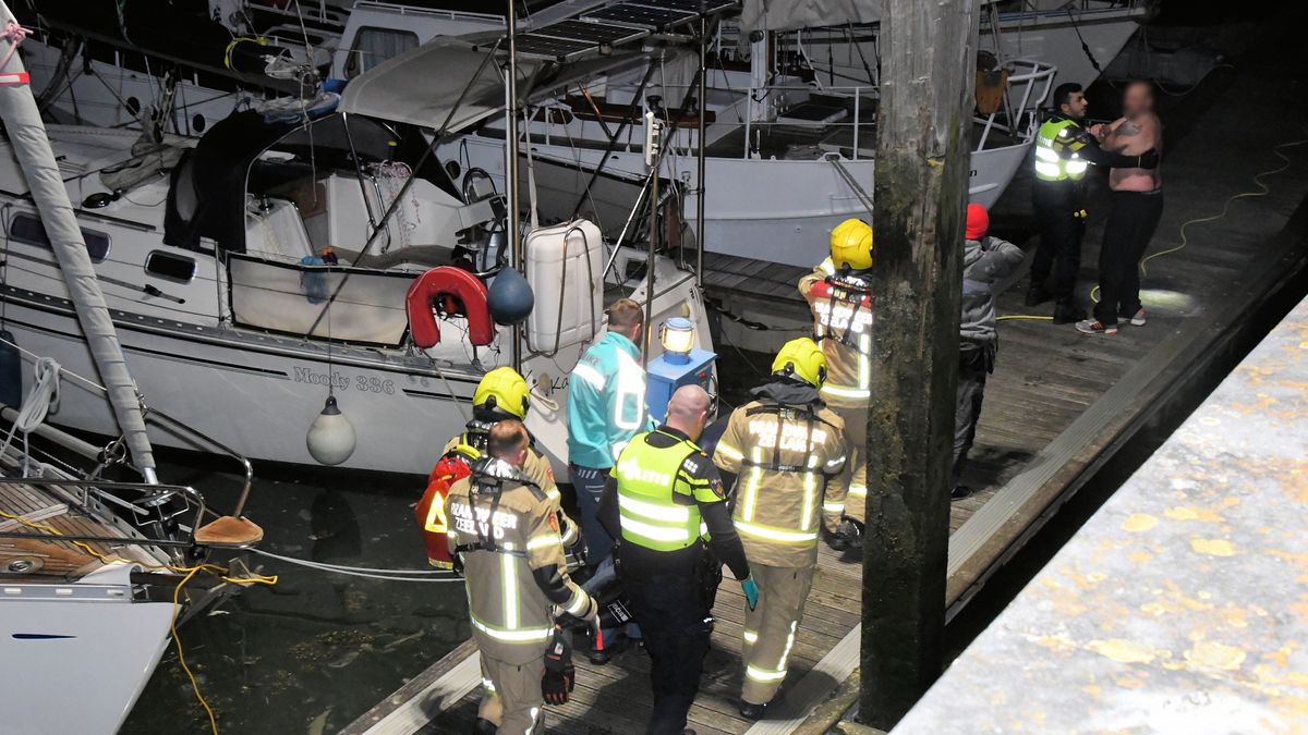 Dronken mannen halen nat pak in jachthaven Vlissingen