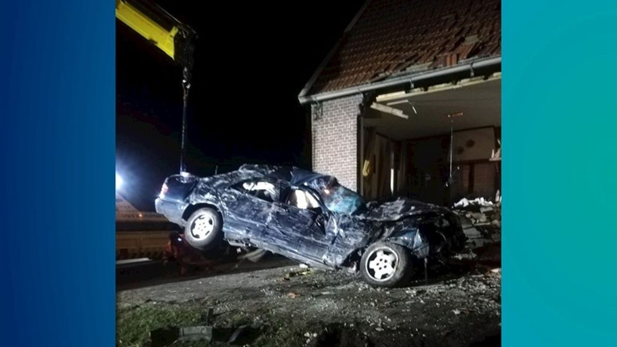 Jaar cel voor man die dronken met auto woning in Bergentheim binnenvloog