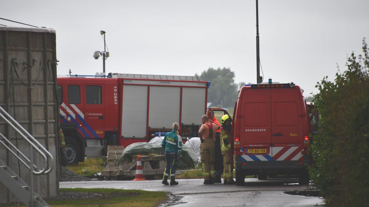 Grote brand bij waterzuivering in Kerkwerve geblust