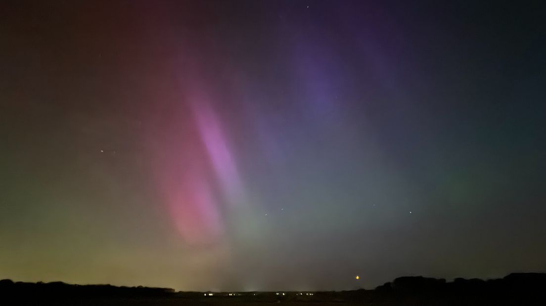 Noorderlicht boven Voorschoten