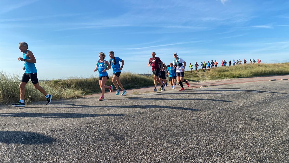 Hardlopers bereiden zich voor op Kustmarathon: generale repetitie