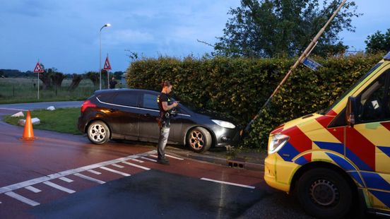 Inzittenden vluchten • kettingbotsing met motor