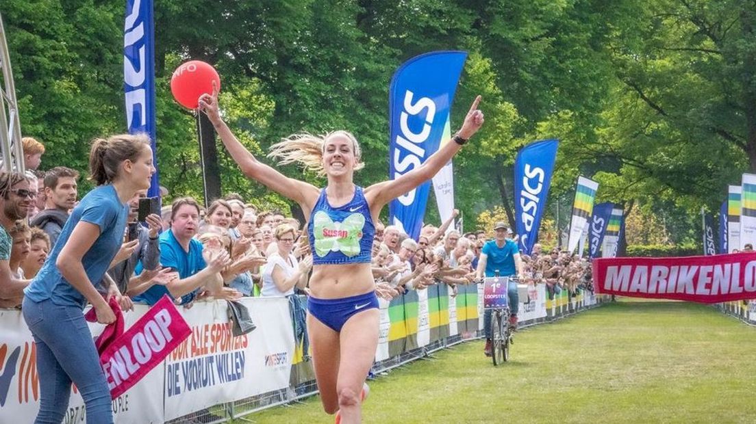 Susan Krumins wint in Nijmegen.