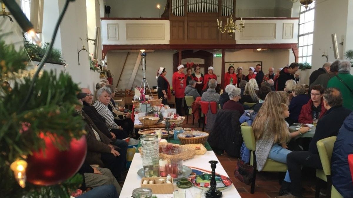 Nu al kerstsfeer en een drukbezochte kerstmarkt in Kats