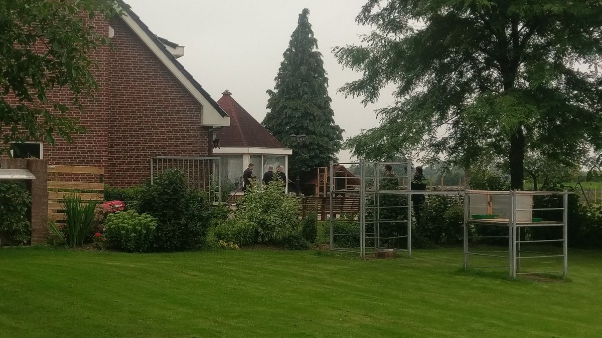 Vrouw overleden bij steekincident Maasbommel; kinderen getuige van drama