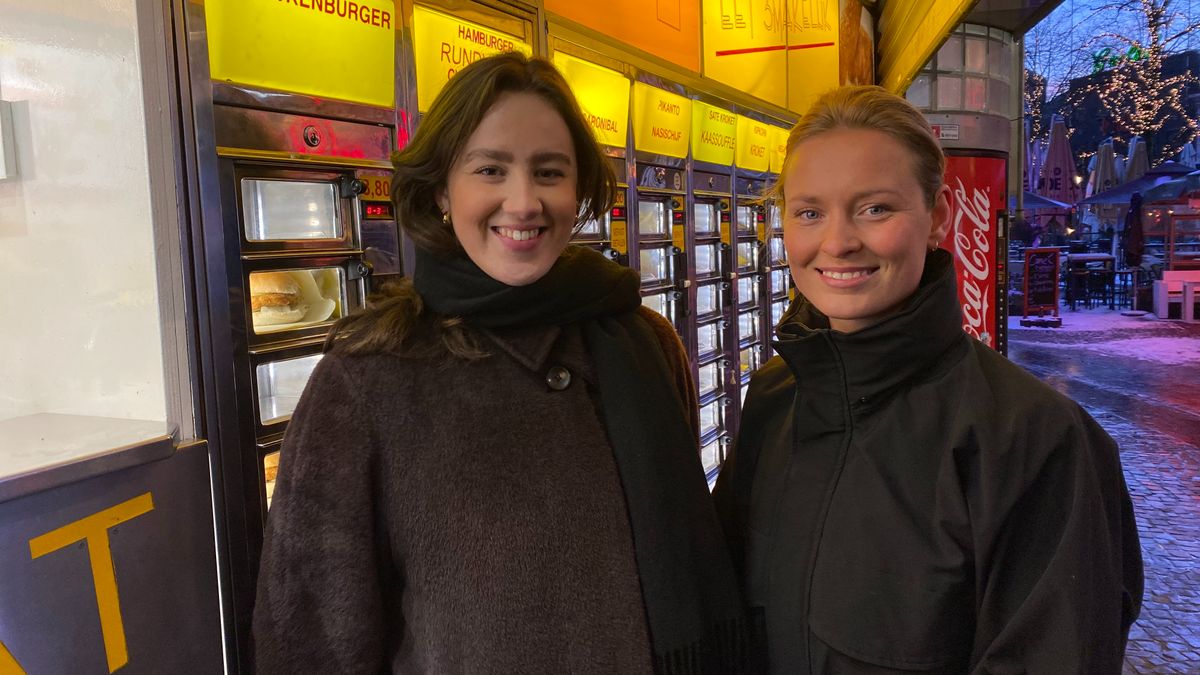 Enschede glundert van genoegen bij foto-expo iconische automatiek De Muur