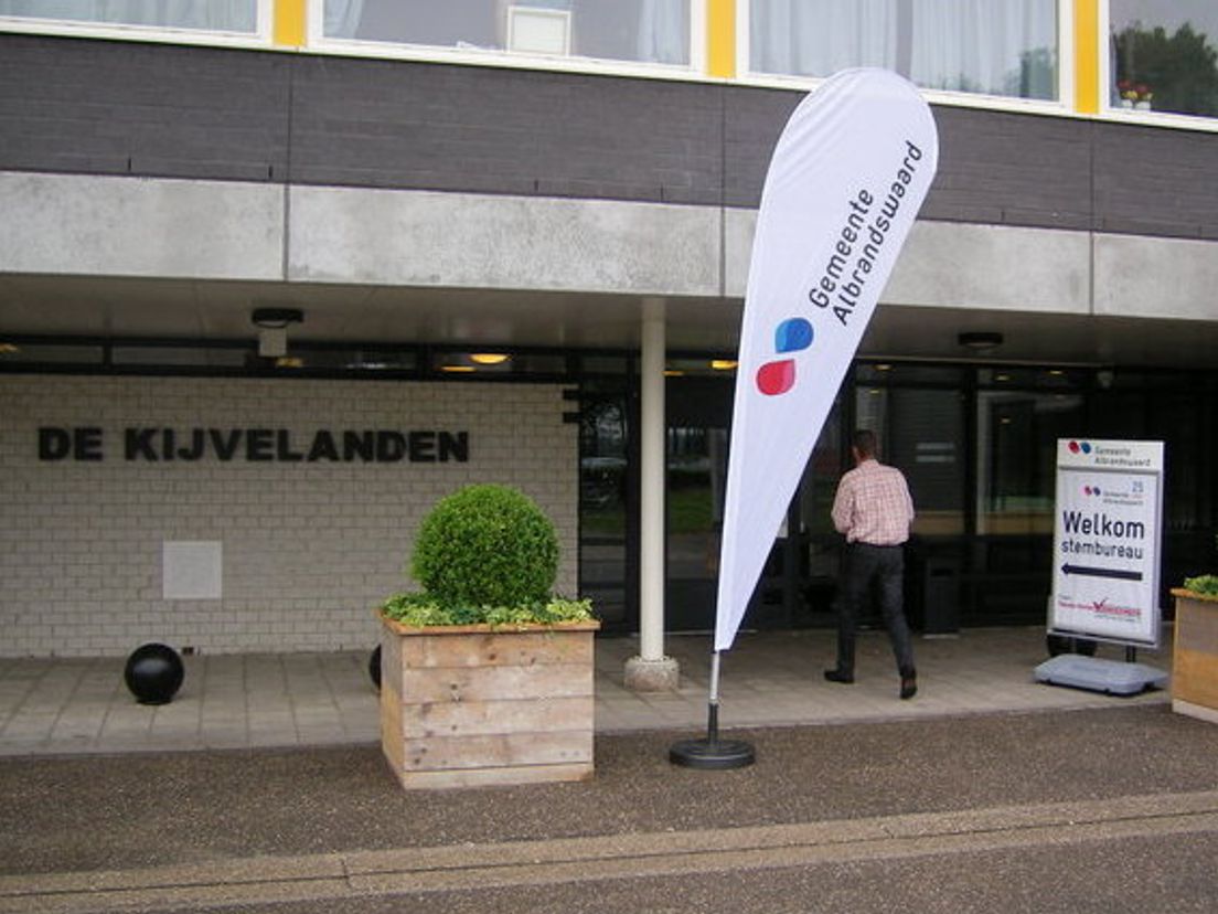 Stembureau-Kijvelanden.cropresize.tmp.JPG