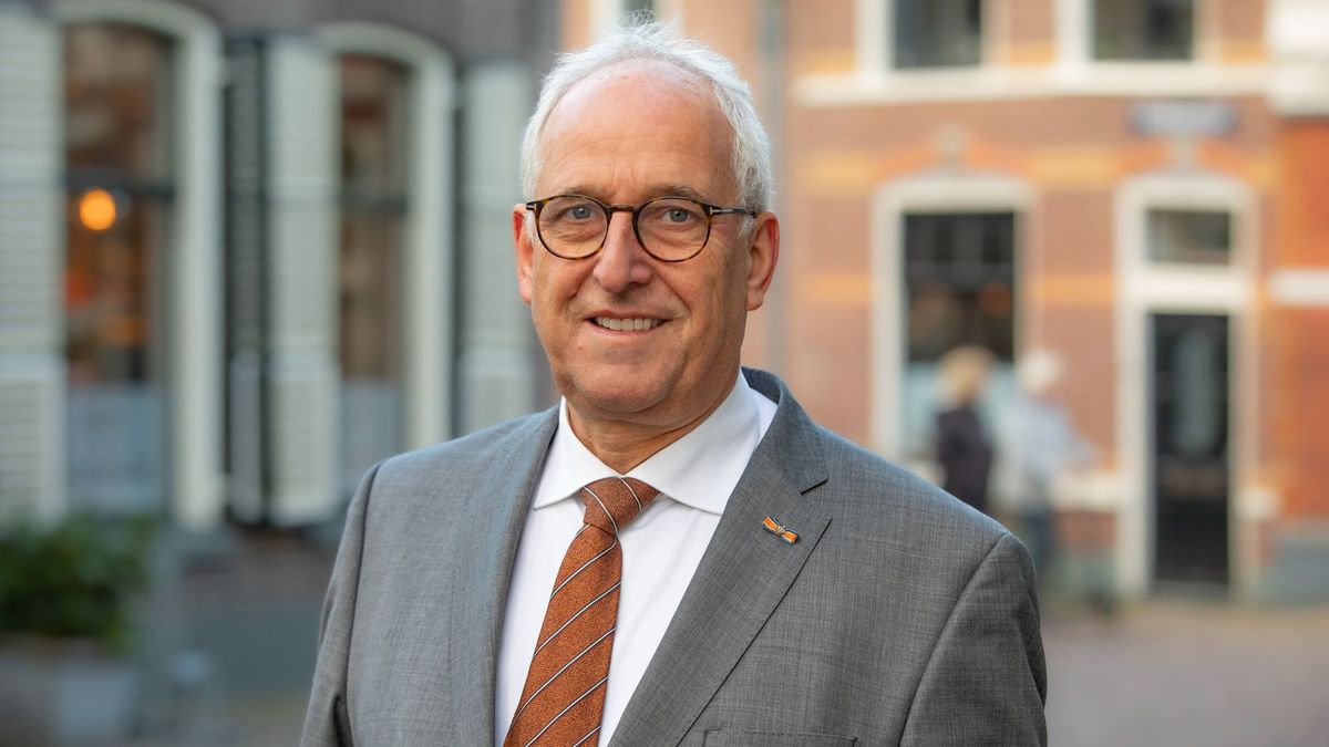 Burgemeester Nijkerk stapt op - Omroep Gelderland