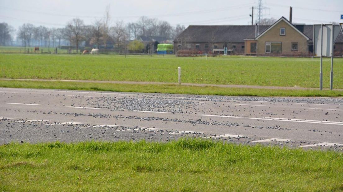 Stenen op de N340 bij Dalfsen