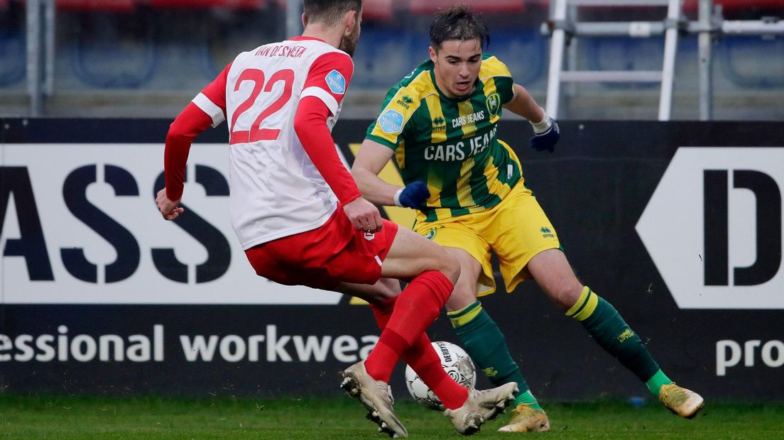 Samy Bourard maakte het enige doelpunt voor ADO in de oefenwedstrijd tegen FC Utrecht
