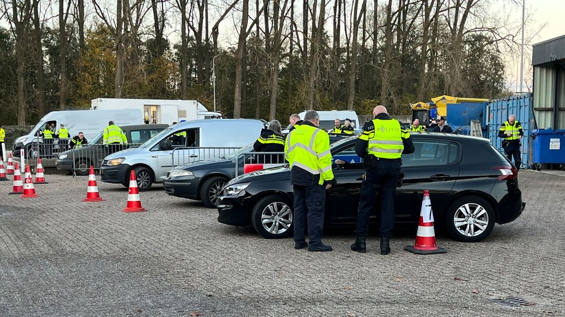 Honderd automobilisten werden gecontroleerd.