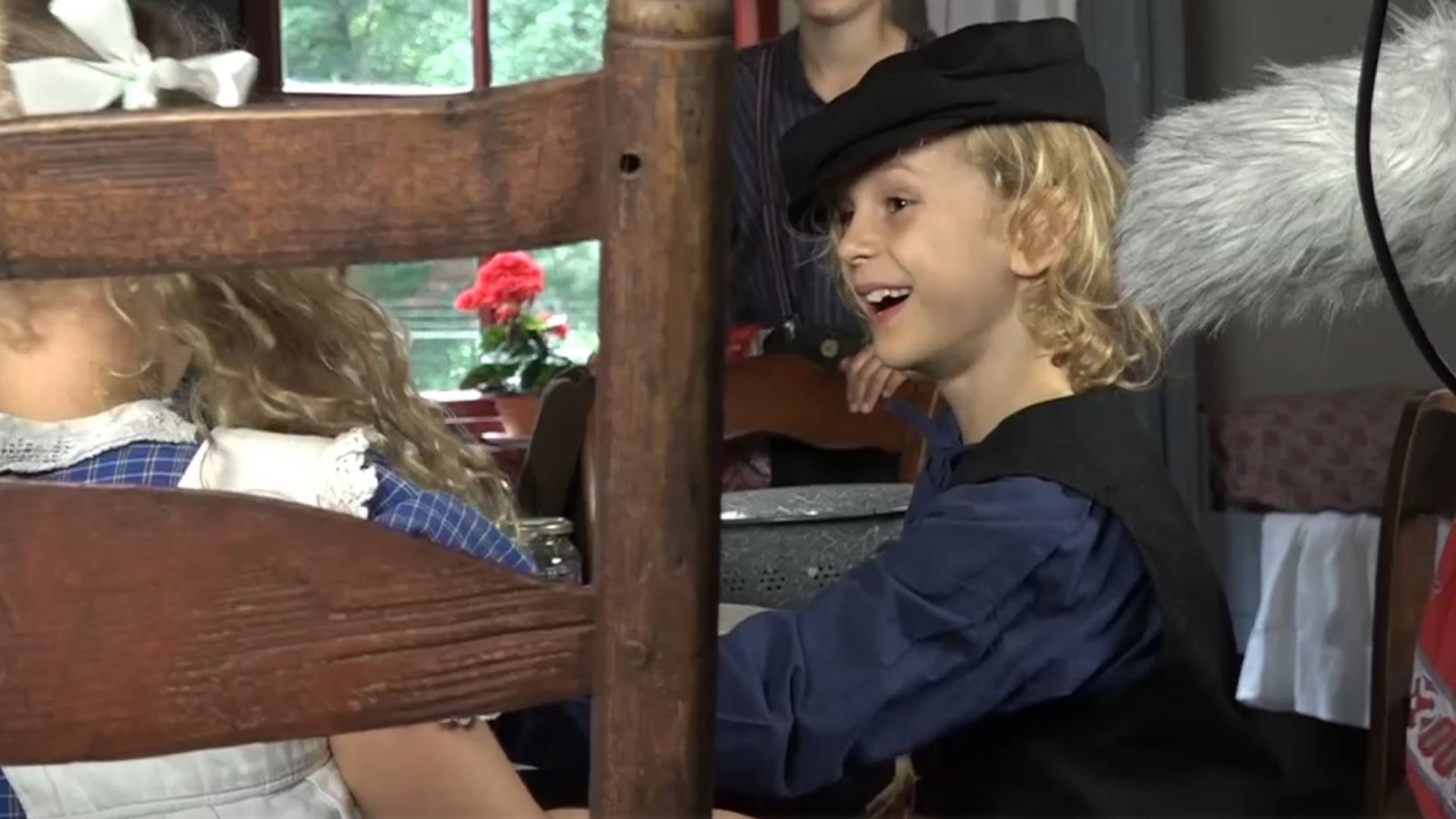 Nieuwe serie over Bartje: 'Kinderen vroeg kennis laten maken' - RTV Drenthe