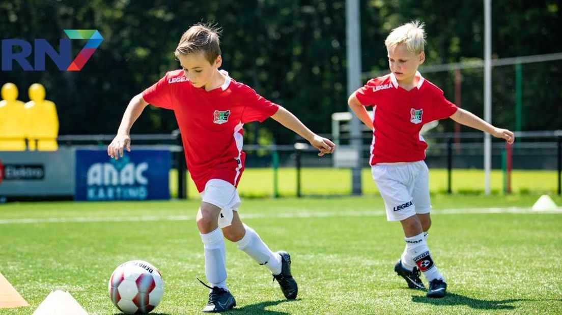 NEC organiseert voetbalkamp en trainingssessies voor kinderen