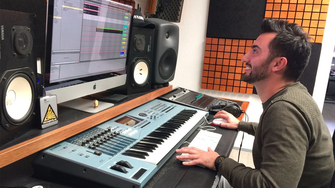 DJ Luca Perra leeft zijn muzikale droom