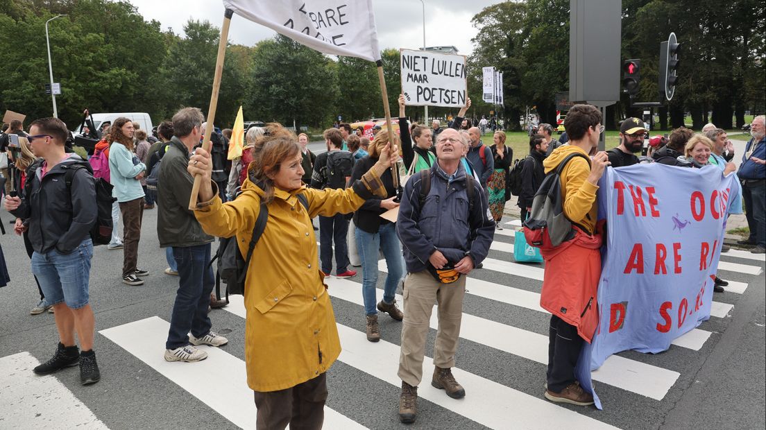 Klimaatdemonstranten op de A12 (Utrechtsebaan)