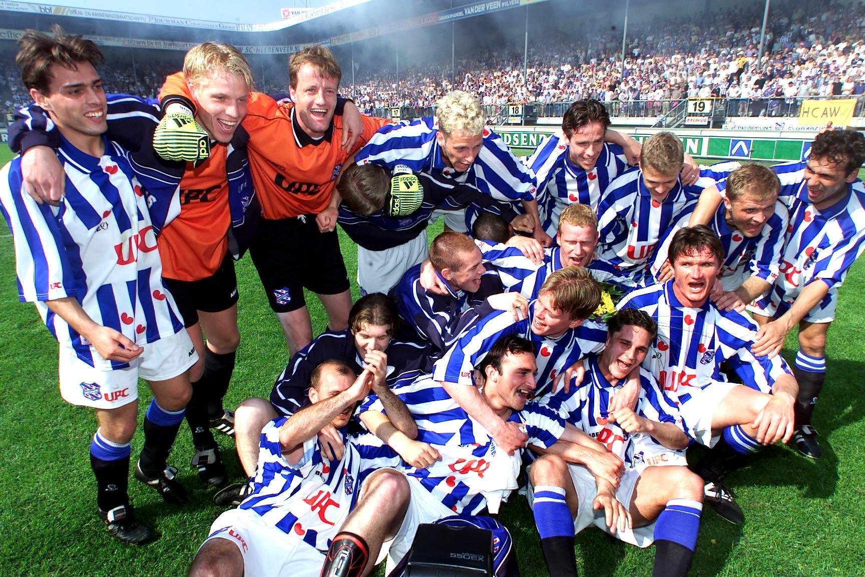 Hearrenfean yn 1999, doe't se Champions League hellen