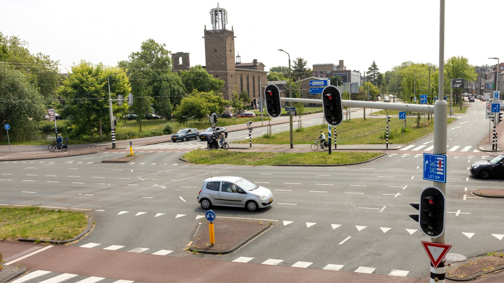Werkzaamheden President Kennedylaan zorgen voor drukte: zo rij je er omheen