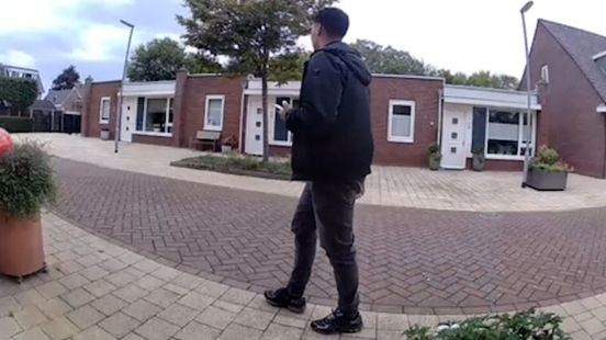 Nepagent Quincy weet mevrouw (89) met smoes te belazeren