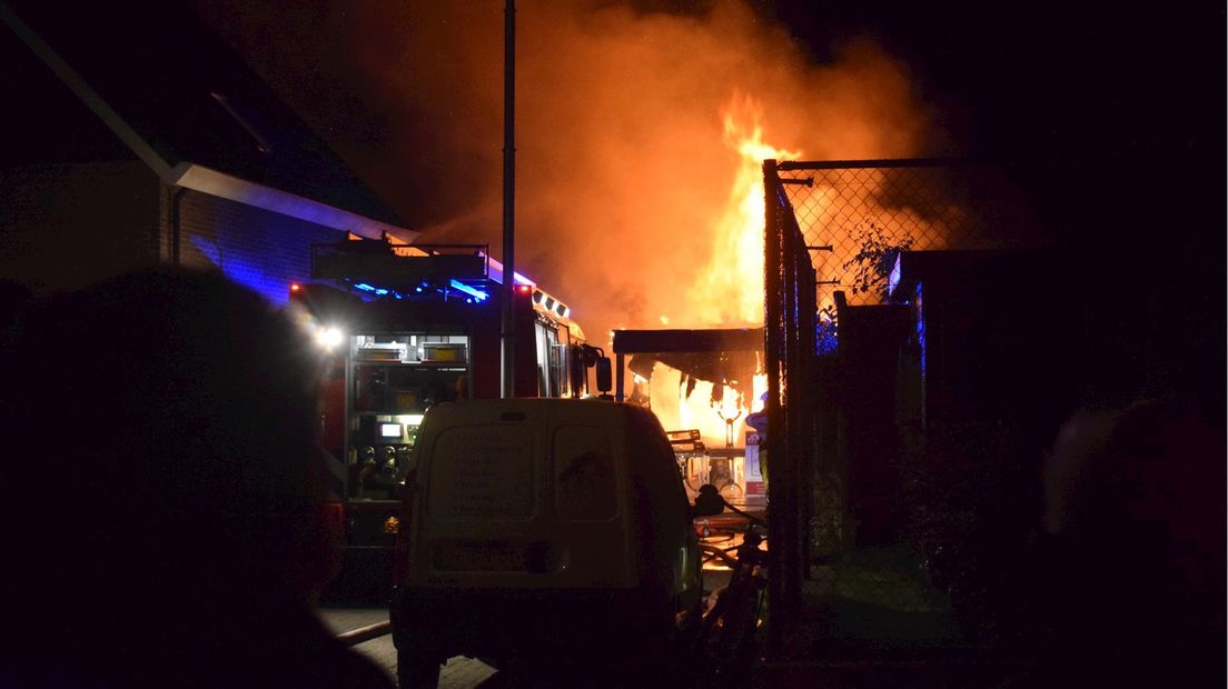 De brand in Giethoorn sloeg over naar de berging van een restaurant