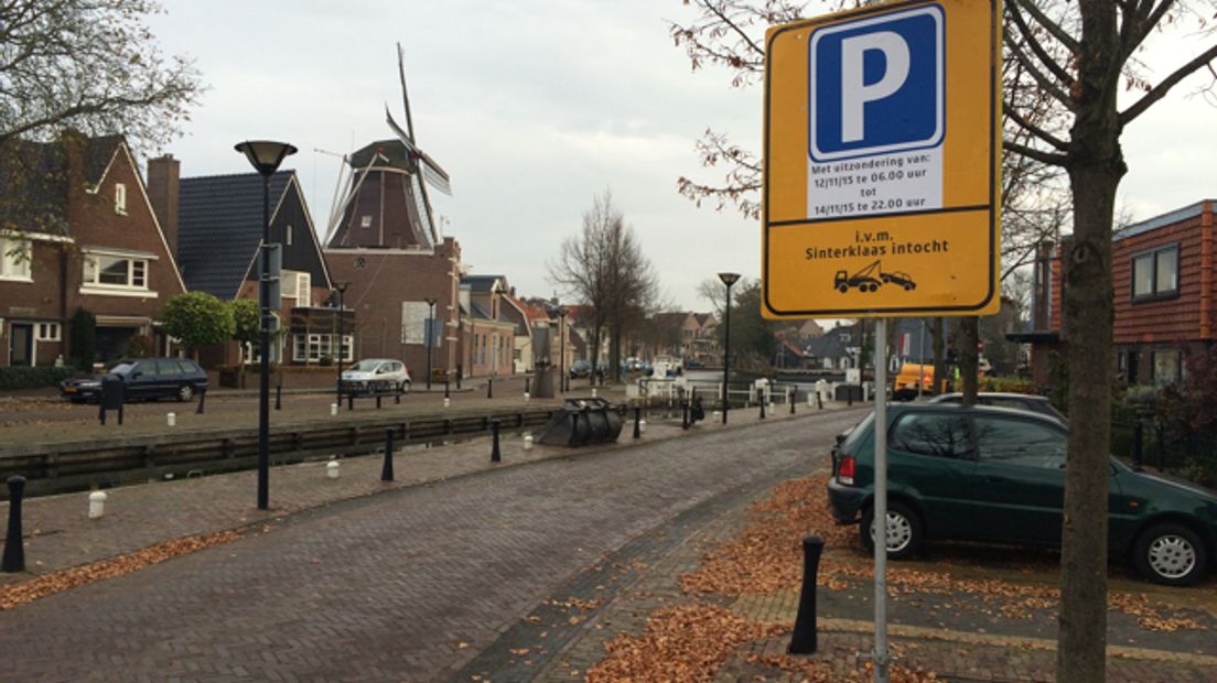 Tijdelijke parkeerborden in en rond het centrum van Meppel (Rechten: RTV Drenthe/Jeppe Oostenga)