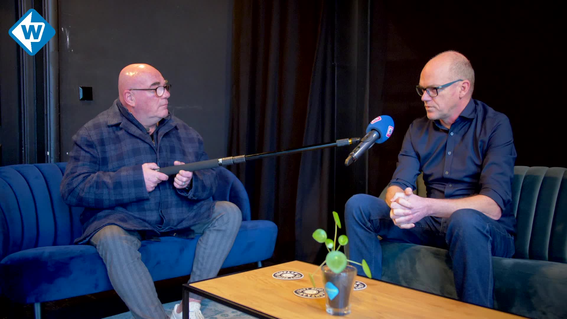 Bij ons in - Loosduinen: Aflevering 1 - 10-03-2022