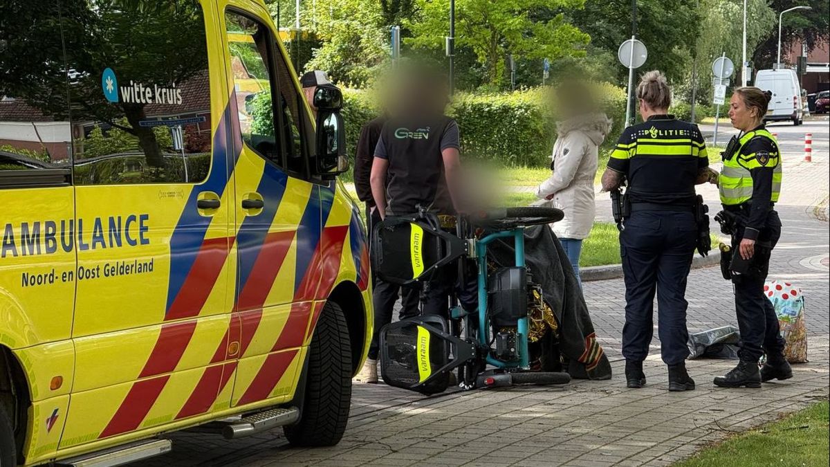 Twee gewonden bij aanrijding duofiets