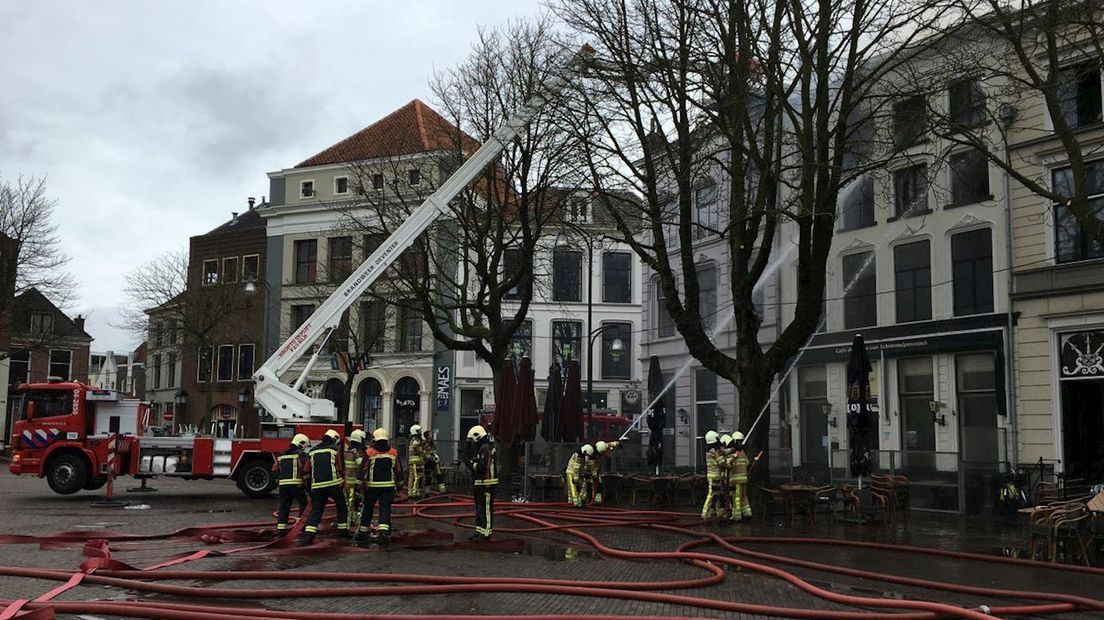 Grote brand in centrum van Deventer