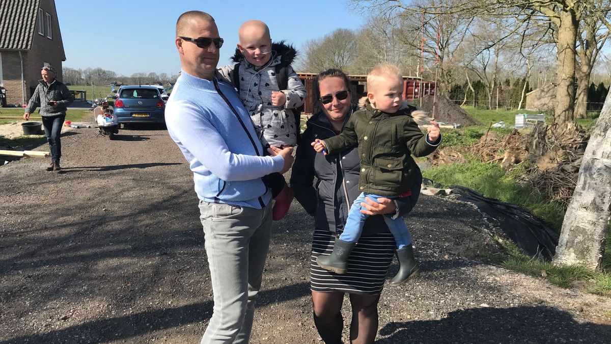 Trekkers en vrachtwagens geven Youri (3) een onvergetelijke verjaardag