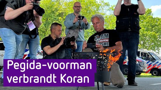 Pegida-voorman verbrandt koran in Arnhem