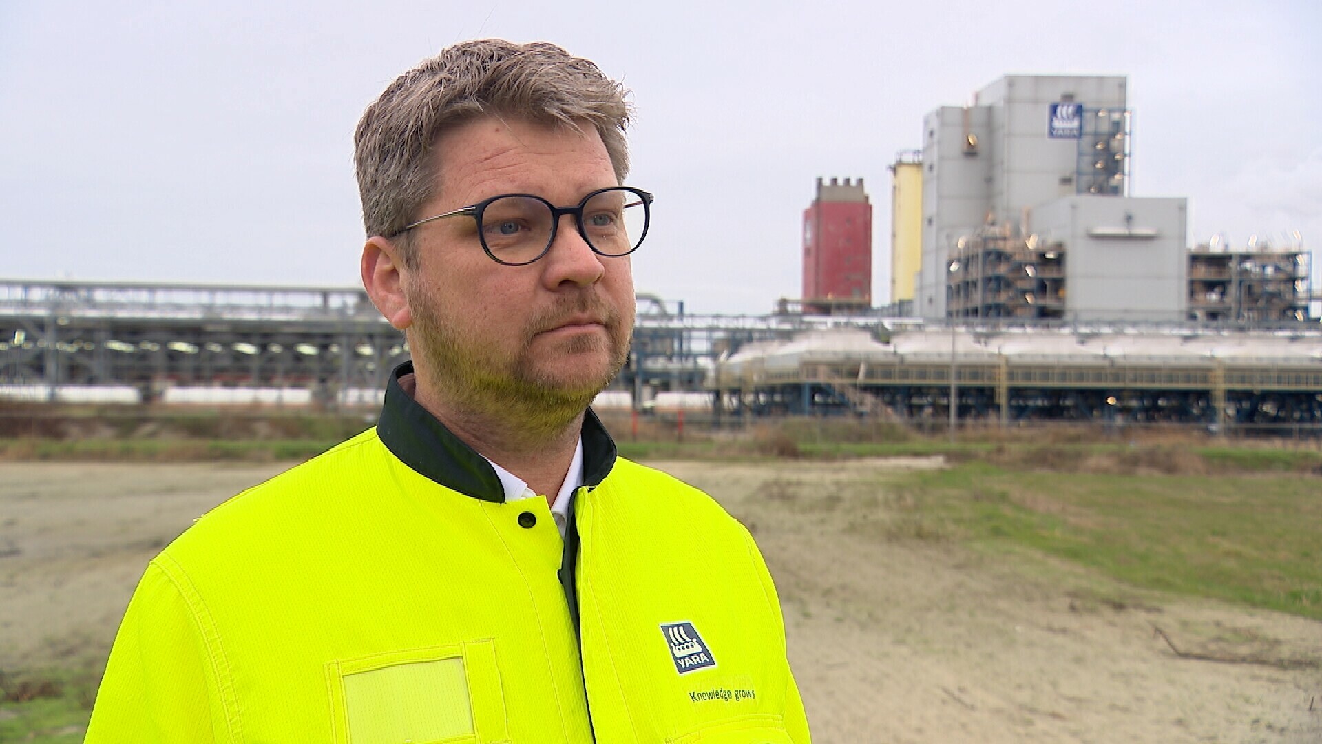 Grootste onderhoudsstop Yara valt samen met reparatie scheur: 'Grote zorgen over bereikbaarheid'