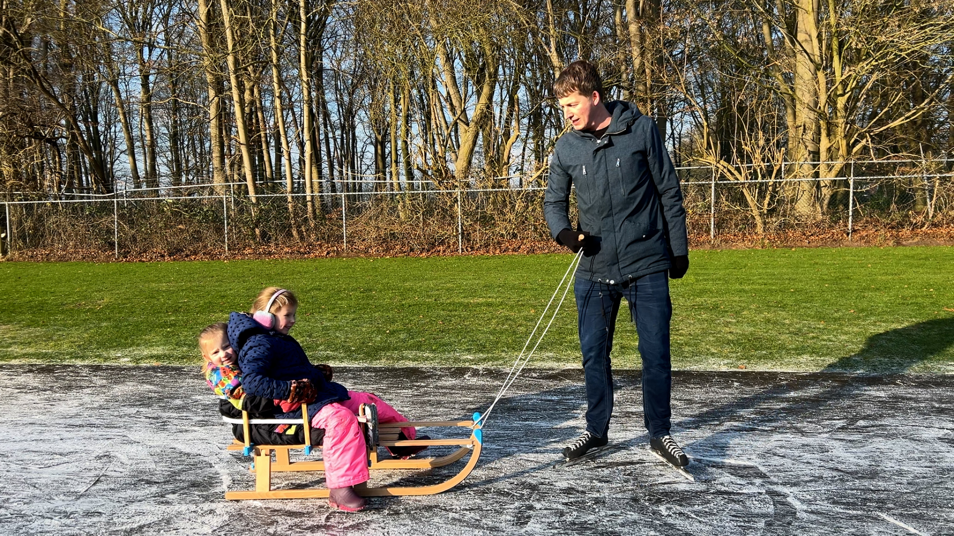 IJsclub flikt het weer: Wat is het geheim van Doorn?