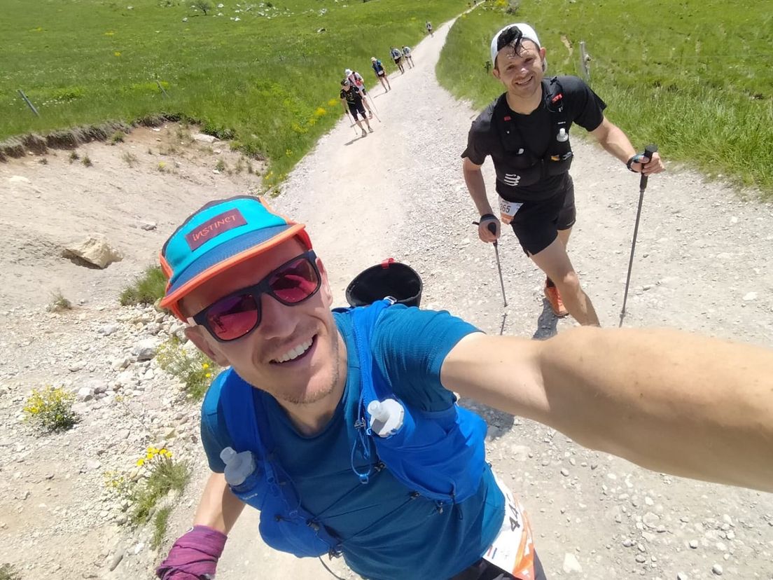 Gerben maakt een selfie tijdens de Maxi-Race.