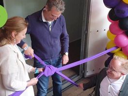 Minister Gehandicaptenzaken uit Hardenberg opent mindervalidenhotel op Zwarte Cross