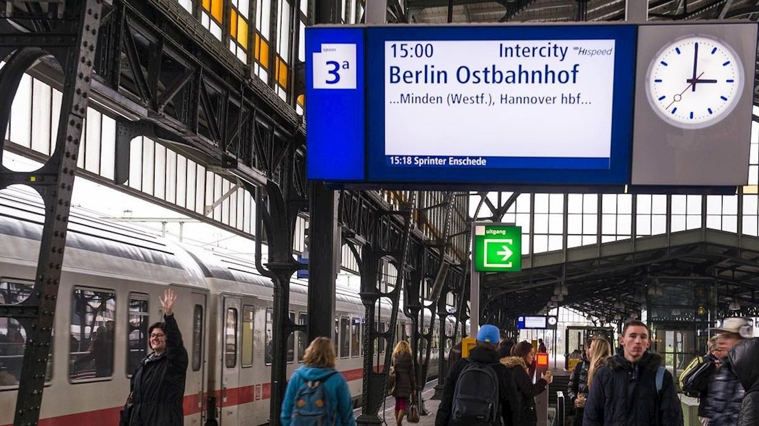 Poolse veelpleger werd op internationale trein gezet