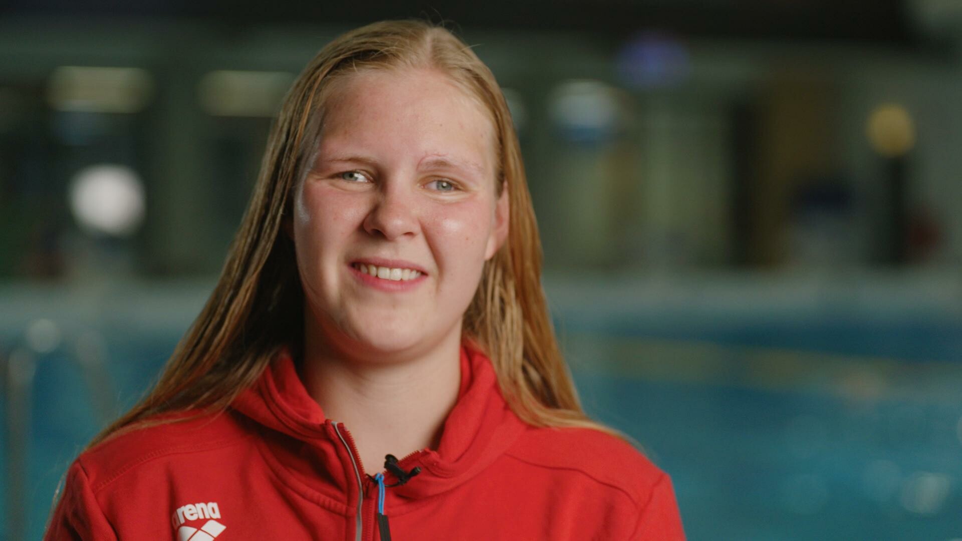 Liesette Bruinsma swimt wer yn Fryslân: "It is nij, mar ek fertroud"