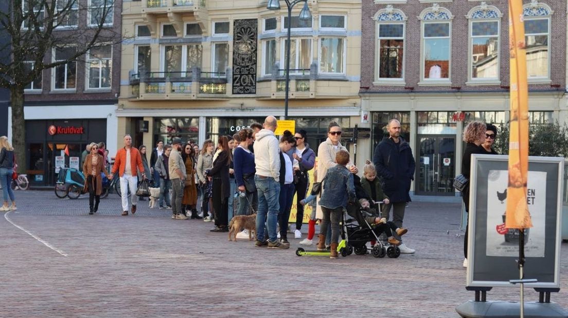 In de rij voor een ijsje